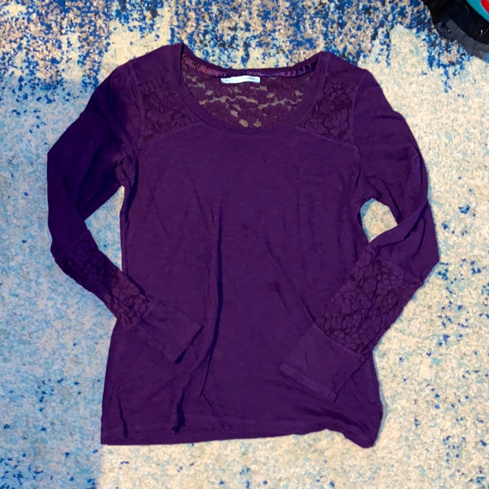 SOLD Maurice’s top